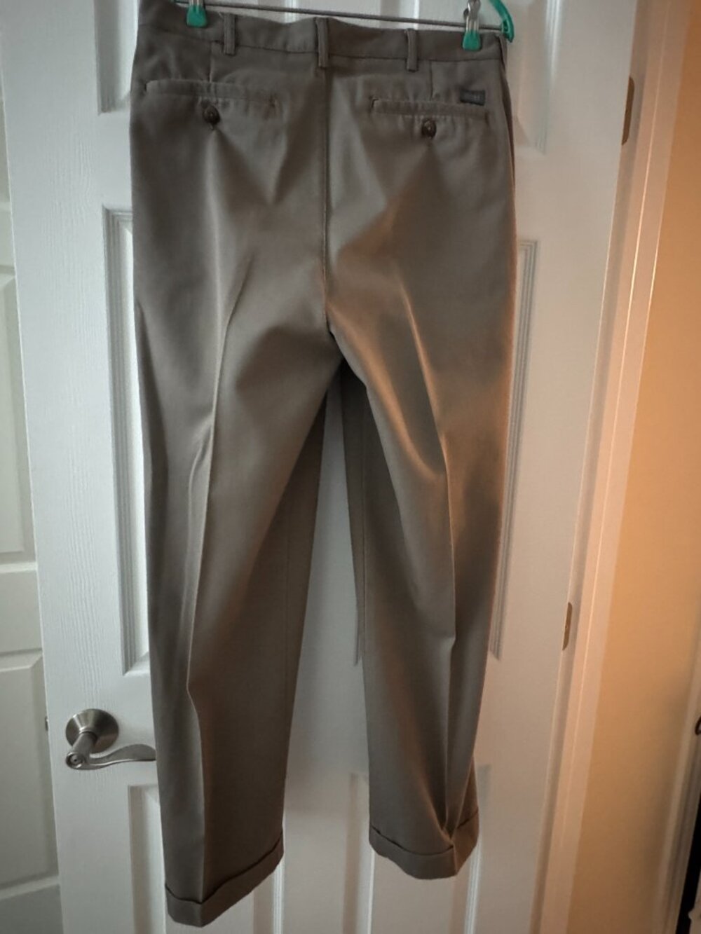 Cotton tailored khaki chino slacks by Geoffrey Beene  - 32x30 - Dark khaki tan - Picture 2 of 4